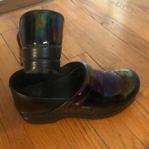 Dansko profession clogs
